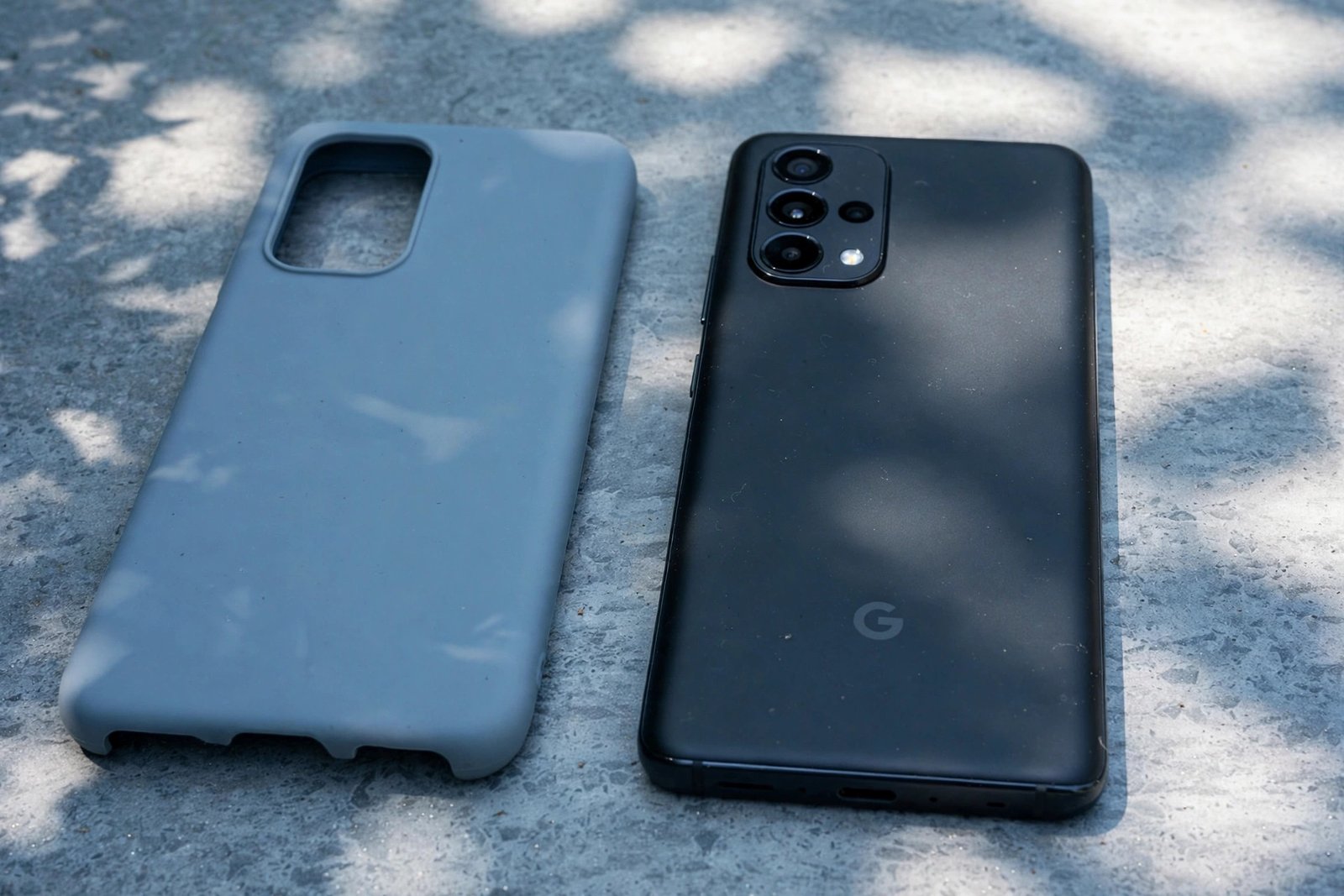 Android phone overheating while charging fix - phone case removed for cooling